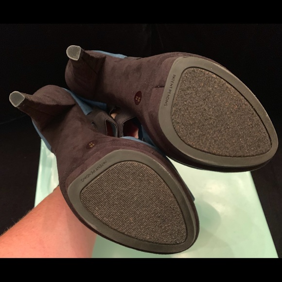 JS by JESSICA Suede Platforms, Size 9 - Picture 6 of 6